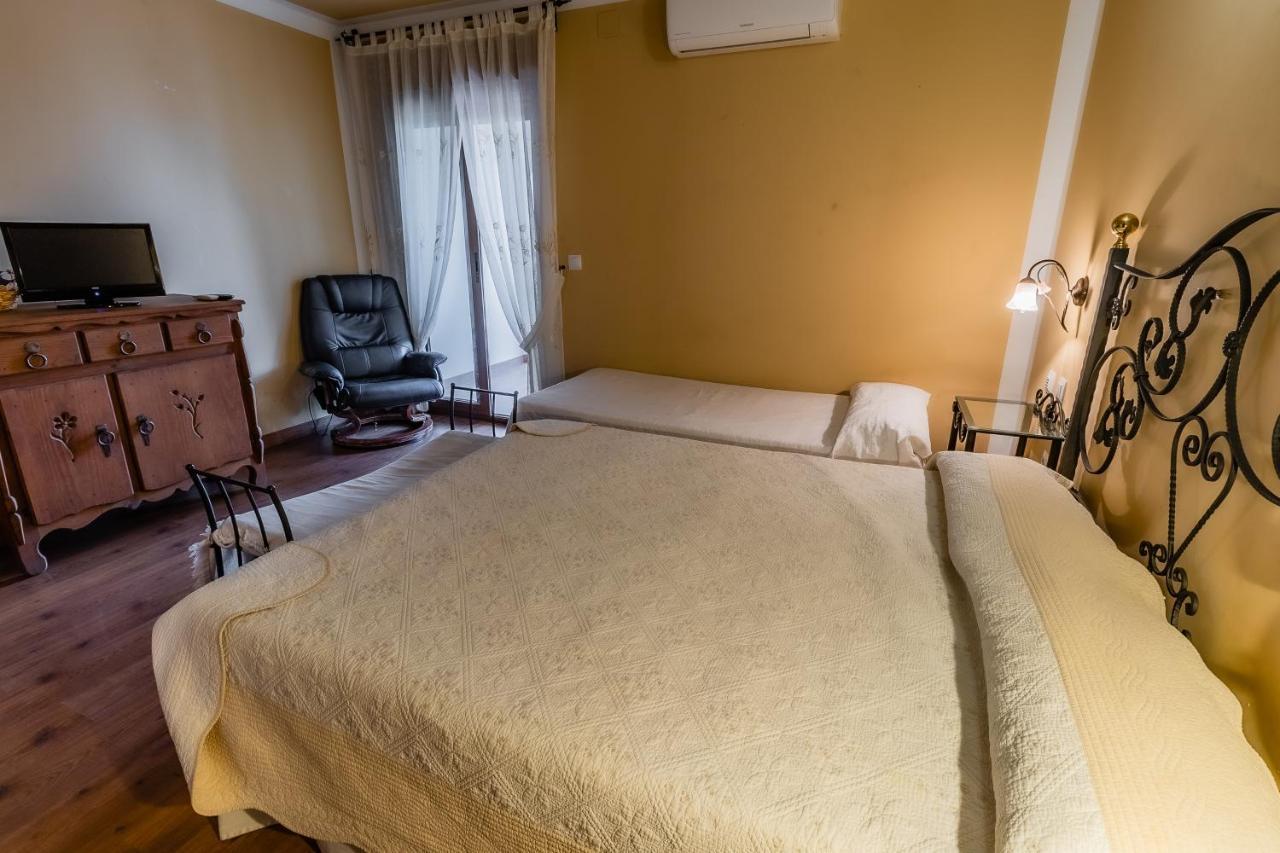 Hotel Rural El Labriego By Vivere Stays Plasenzuela Kültér fotó