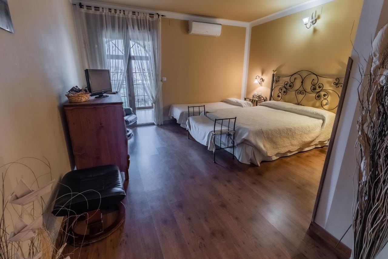 Hotel Rural El Labriego By Vivere Stays Plasenzuela Kültér fotó