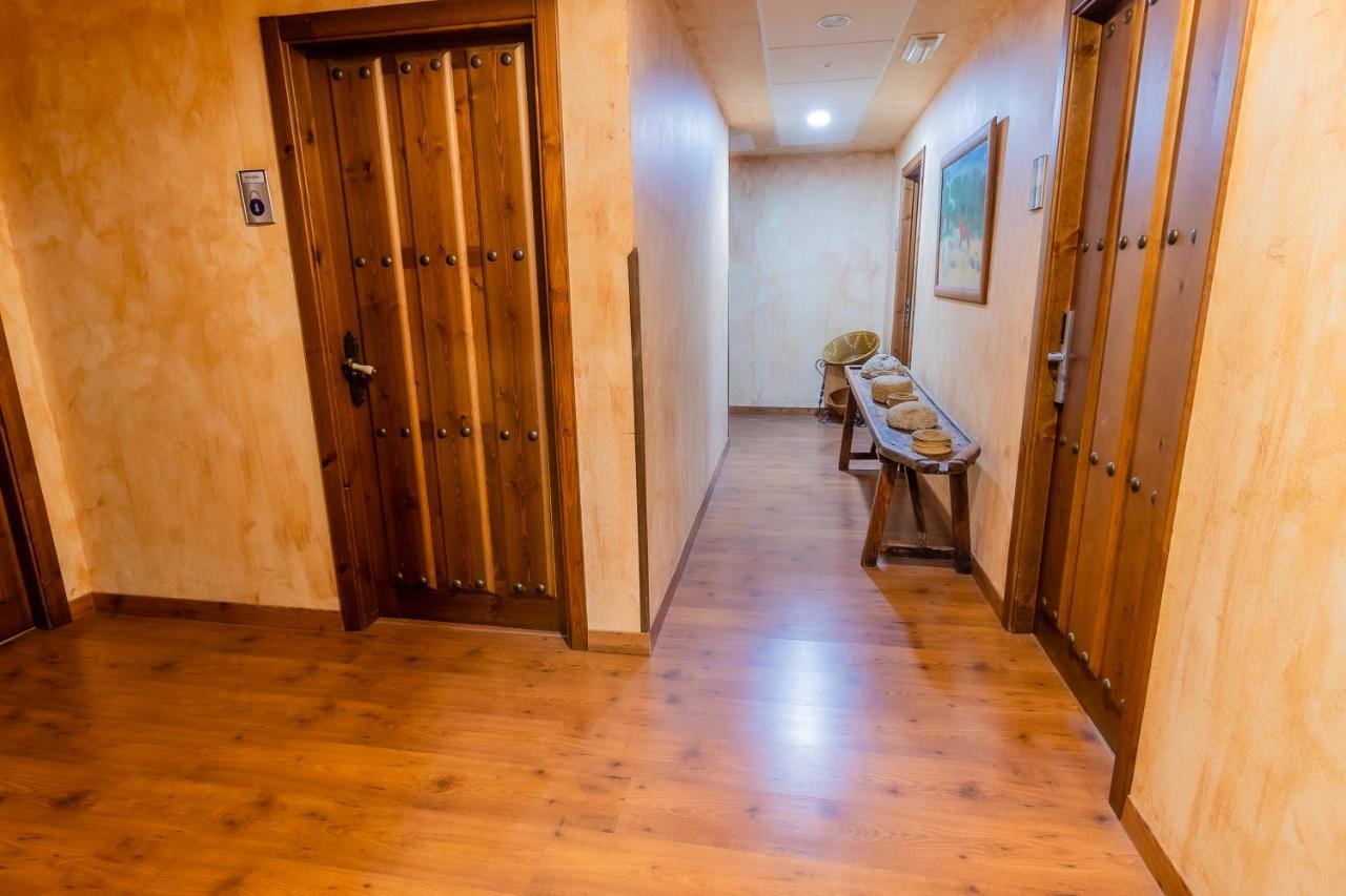 Hotel Rural El Labriego By Vivere Stays Plasenzuela Kültér fotó